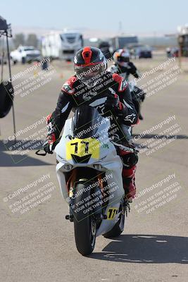 media/Oct-12-2025-CRA (Sun) [[e621380112]]/Around the Pits/